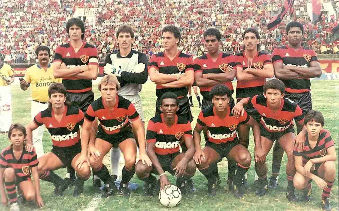 Imagem da noticia Brasileirão 87: Sport se pronuncia sobre parecer favorável ao Flamengo