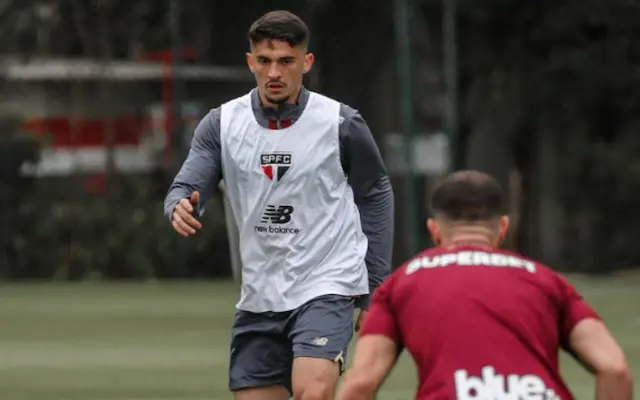 Pablo Maia sofre fraturas em treino do São Paulo e será operado Pablo Maia sofre fraturas em treino do São Paulo e será operado