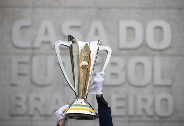 Imagem da noticia Flamengo pode se igualar ao Palmeiras como maior campeão nacional