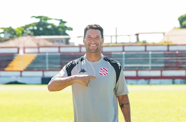Thiago Neves é o novo técnico do sub-20 do Bangu Thiago Neves é o novo técnico do sub-20 do Bangu