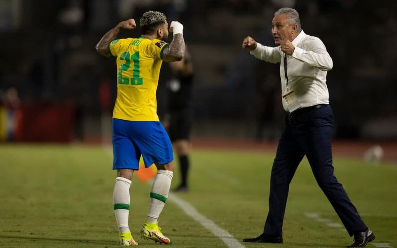 Imagem da noticia Gabigol assume erro em pênalti e evita polêmica com Tite: "Nada contra"