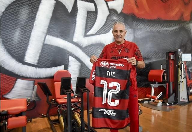 Imagem da noticia Tite, sobre reta final do Flamengo: "Objetivo é classificação à Libertadores"