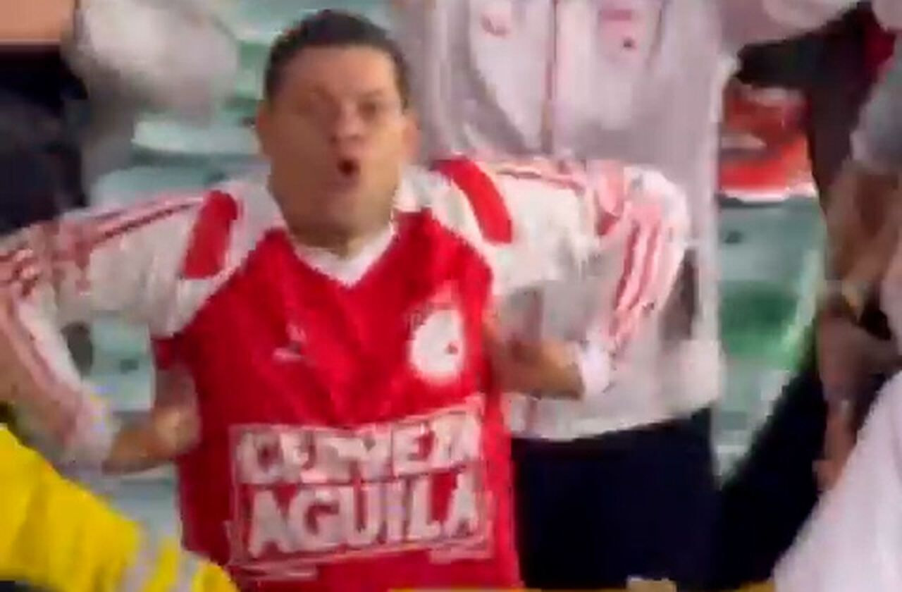 Imagem da noticia Torcedores do Santa Fe fazem gestos racistas em jogo contra o Corinthians