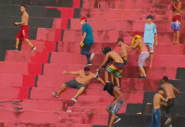 Imagem da noticia Corintianos são agredidos por torcedores do Sport em jogo do sub-17
