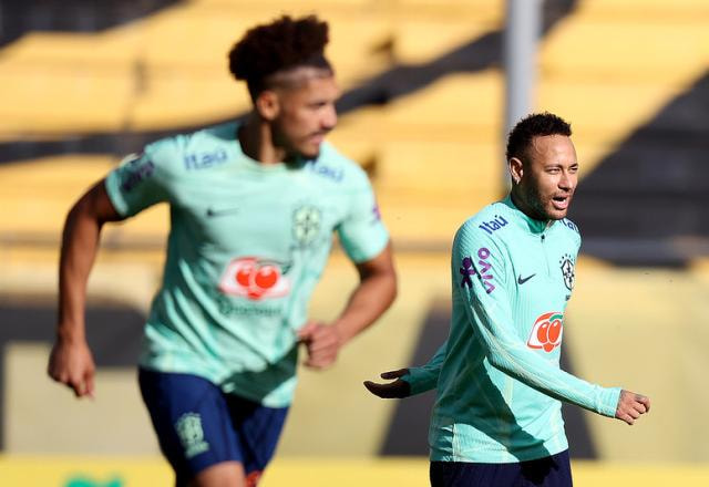 Imagem da noticia Uruguai x Brasil: onde assistir, horário e escalações