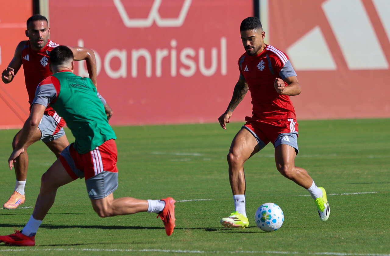 Imagem da noticia Inter vê Gre-Nal como ponto de virada e aposta em confiança para iniciar Brasileirão