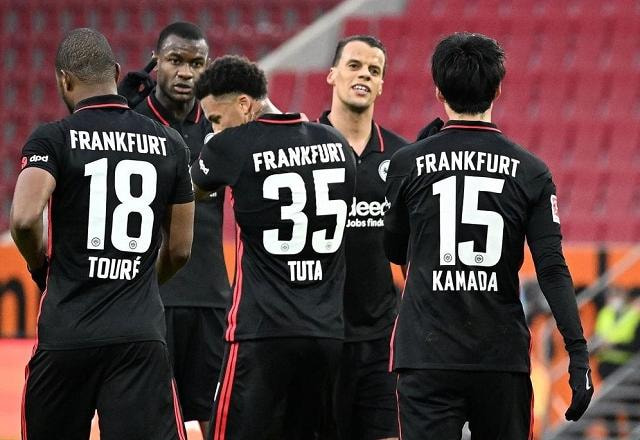 Imagem da noticia Confira dez brasileiros da história do Eintracht Frankfurt, finalista da Europa League