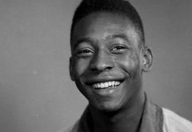 Imagem da noticia Um ano após morte, Pelé tem nome em dicionário e deve virar dia do calendário