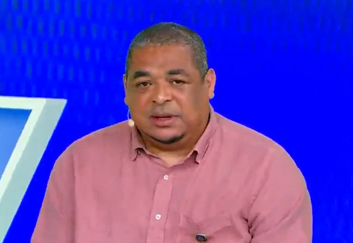 Vampeta: "(Para o Corinthians) é mais fácil ganhar a Libertadores do que o Brasileiro"