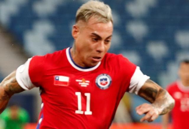 Imagem da noticia Vargas alcança Guerrero como maior artilheiro da Copa América no século