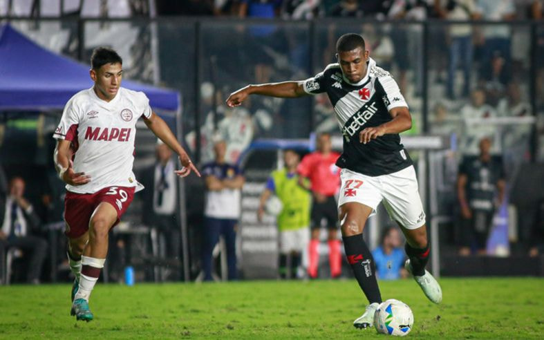 Imagem da noticia Lanús x Vasco: prováveis escalações, onde assistir ao vivo e horário