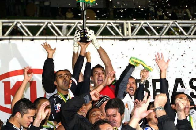 Vasco mantém jejum de título nacional, mas não é o único; veja a lista Vasco mantém jejum de título nacional, mas não é o único; veja a lista