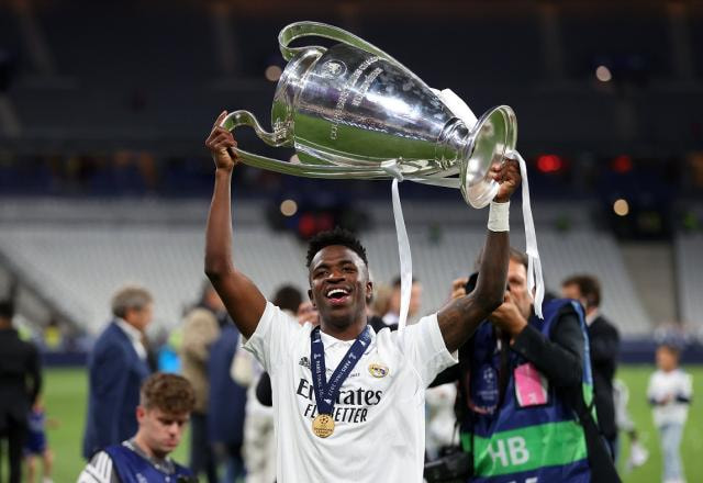 Imagem da noticia Vini Jr celebra título da Champions com o Real Madrid: "Muito especial"