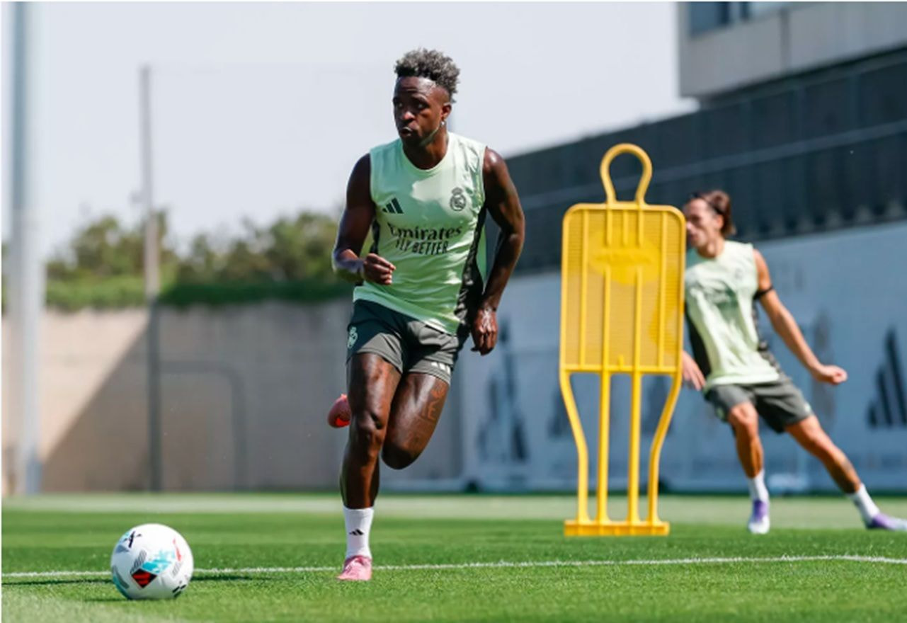 Imagem da noticia Imprensa europeia destaca Vini Jr. na pré-temporada do Real Madrid: “Um canhão”