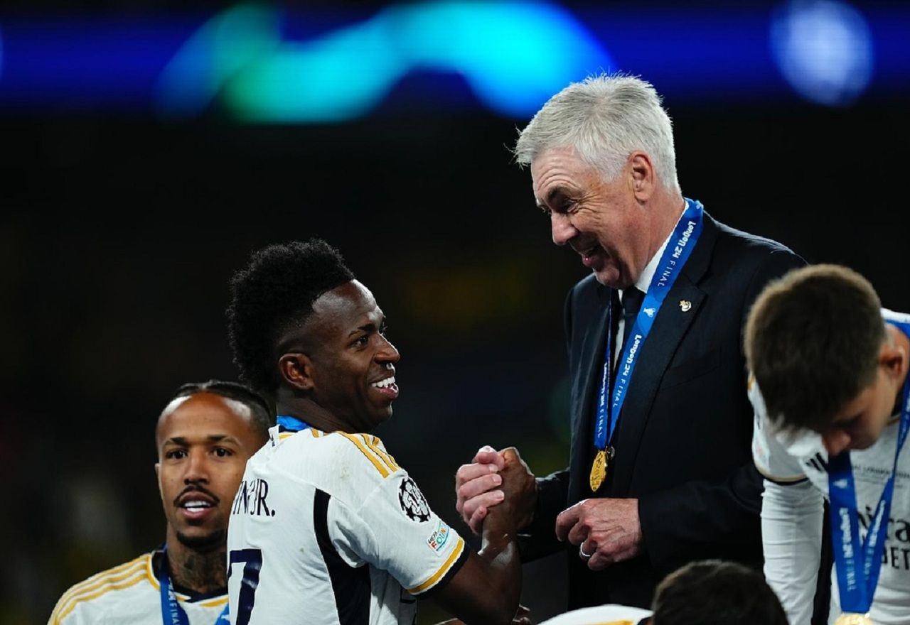 Imagem da noticia Vinícius Júnior se despede de Carlo Ancelotti: "Te espero no Brasil"