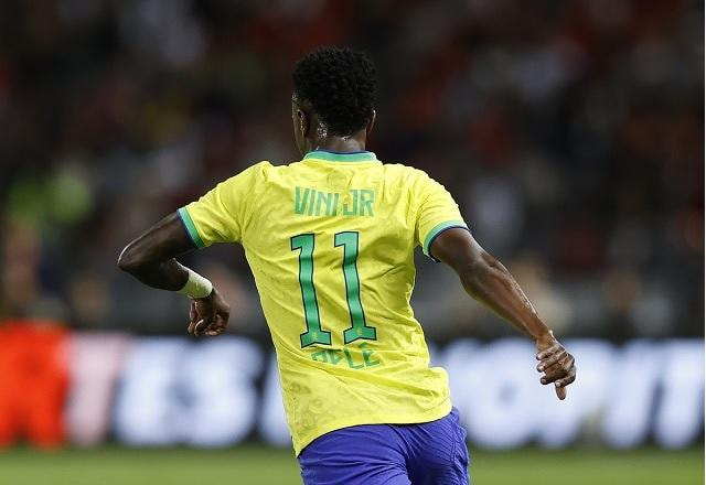 Imagem da noticia Brasil e Espanha farão partida amistosa contra racismo