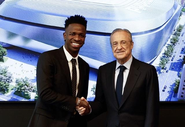 Imagem da noticia Real Madrid anuncia renovação de contrato com Vinicius Junior até 2027