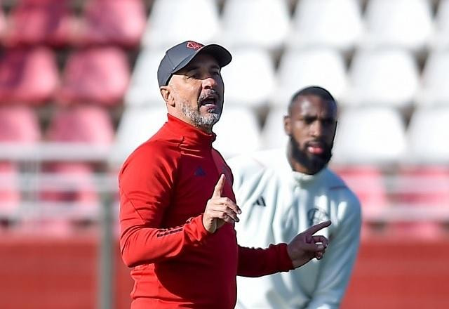 Imagem da noticia Vítor Pereira diz que conhece futebol árabe e avisa: "Flamengo está preparado"