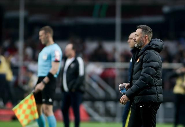 Imagem da noticia Vítor Pereira reclama de pênalti em São Paulo x Corinthians: "Contra nós, é sempre marcado"