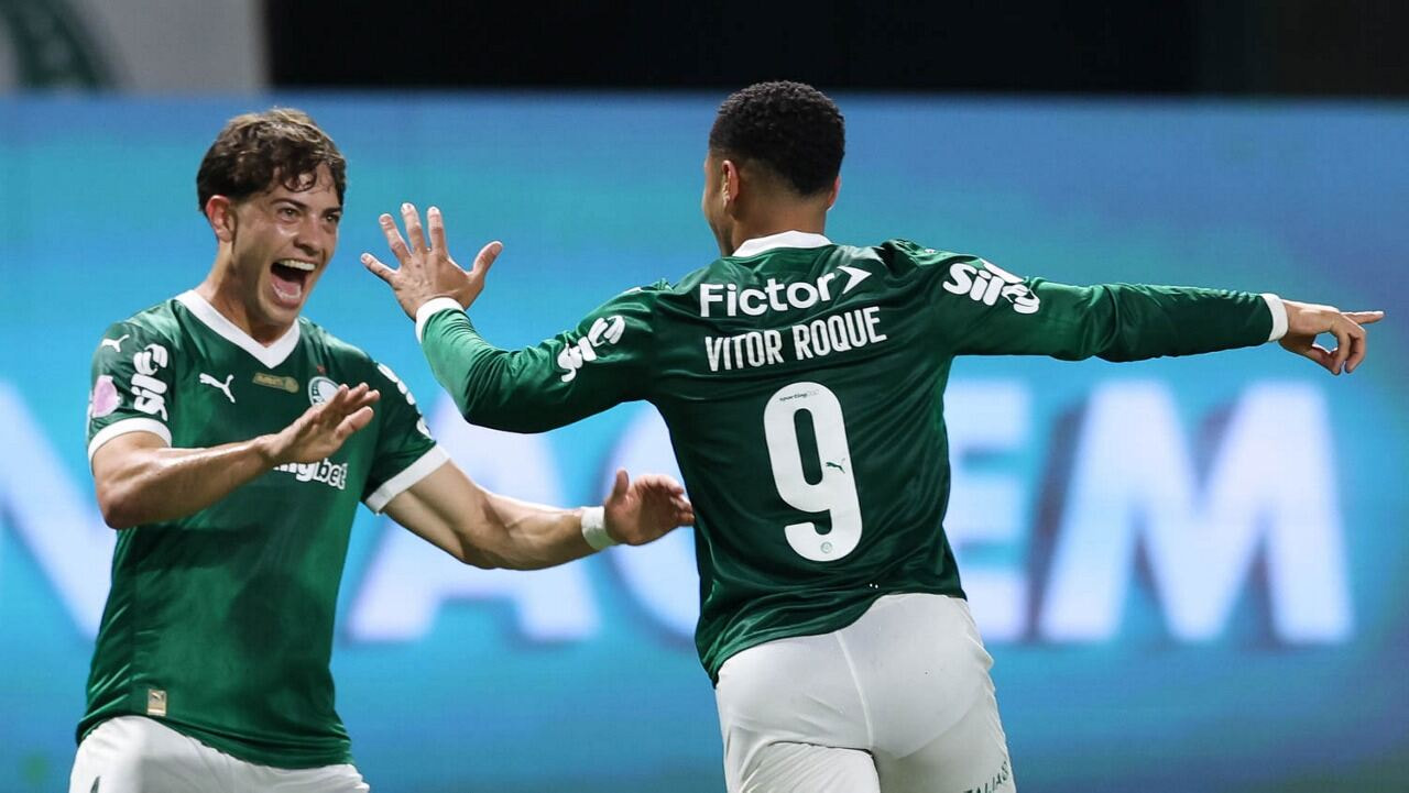Imagem da noticia Jornal espanhol pede Vitor Roque na seleção: "Insaciável"