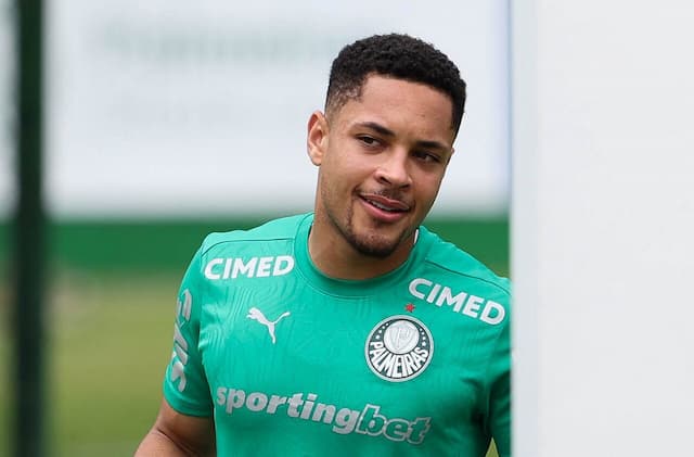 Vitor Roque projeta reta final decisiva do Palmeiras e reforça foco na Libertadores Vitor Roque projeta reta final decisiva do Palmeiras e reforça foco na Libertadores