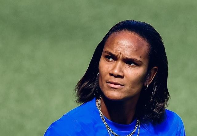 Imagem da noticia Capitã da seleção francesa anuncia aposentadoria antes da Copa do Mundo