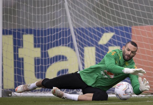 Imagem da noticia Weverton assume gol da seleção brasileira contra Colômbia