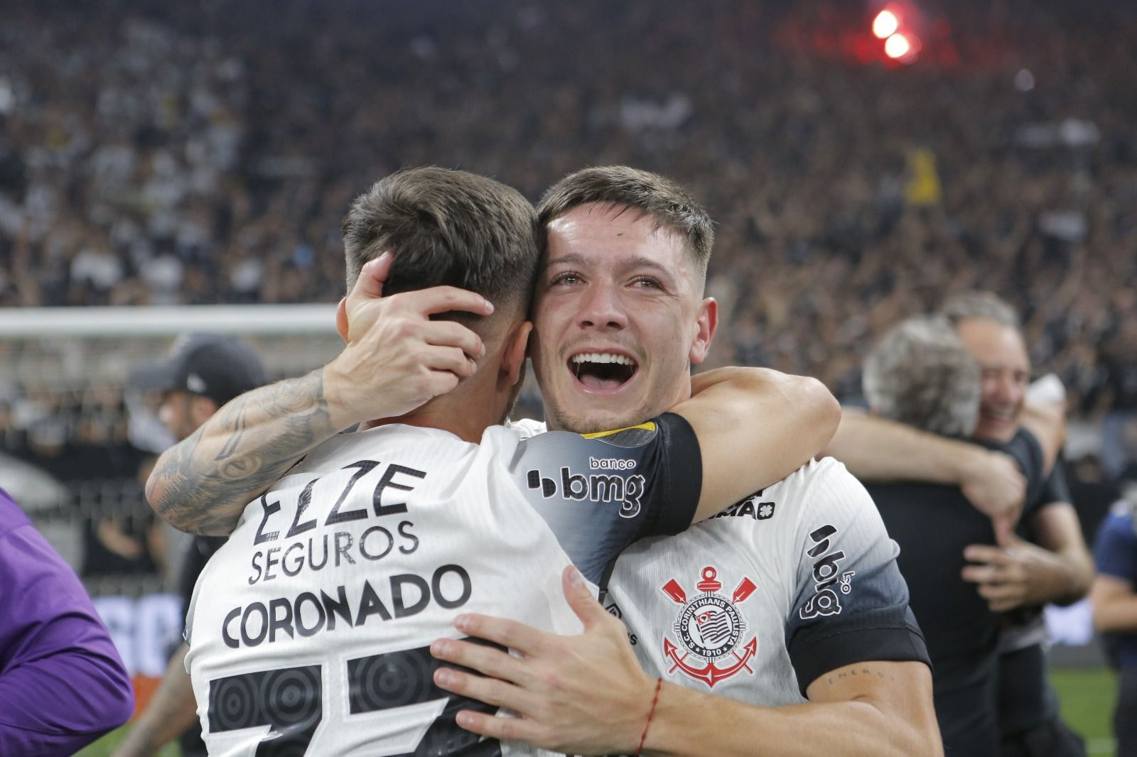 Imagem da noticia Garro admite pausa para tratar joelho: "Coloquei anestesia para jogar"