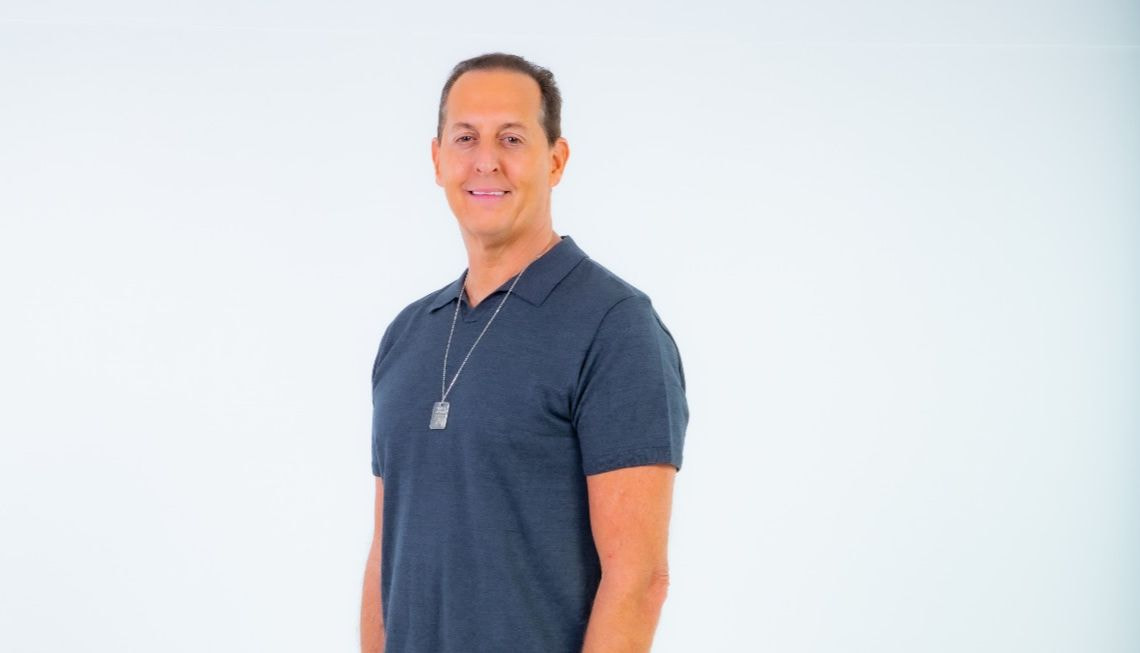 Imagem da noticia Com Benja, SBT terá pré e pós-jogo ao vivo de América de Cali x Corinthians, na Sul-Americana