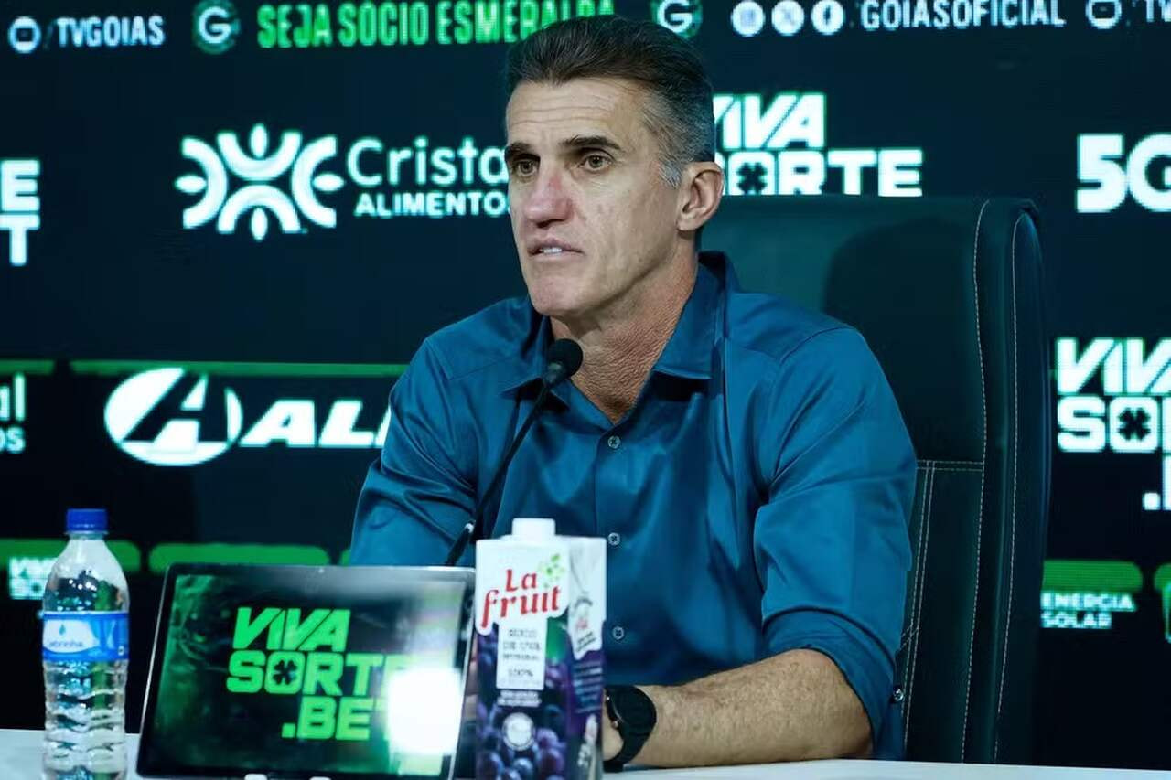 Imagem da noticia Vagner Mancini recusa o Vitória e segue comandando líder da Série B