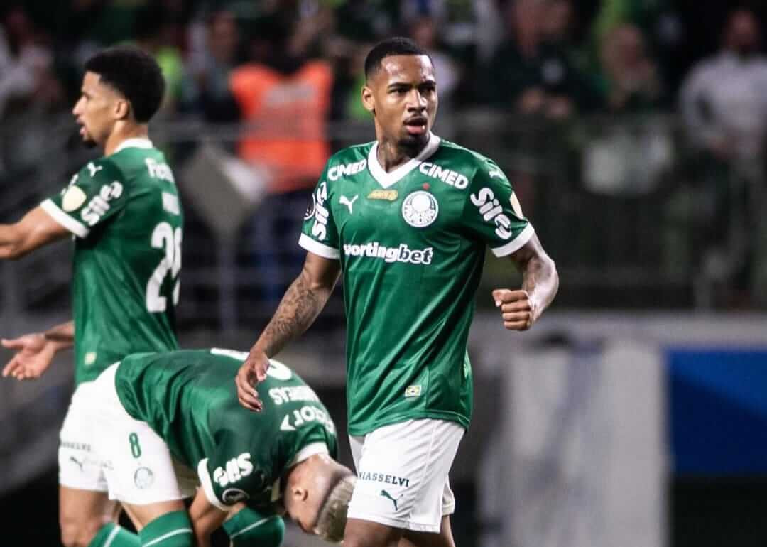 Imagem da noticia Estrela da classificação, Allan revela como ficou sabendo que seria titular pelo Palmeiras