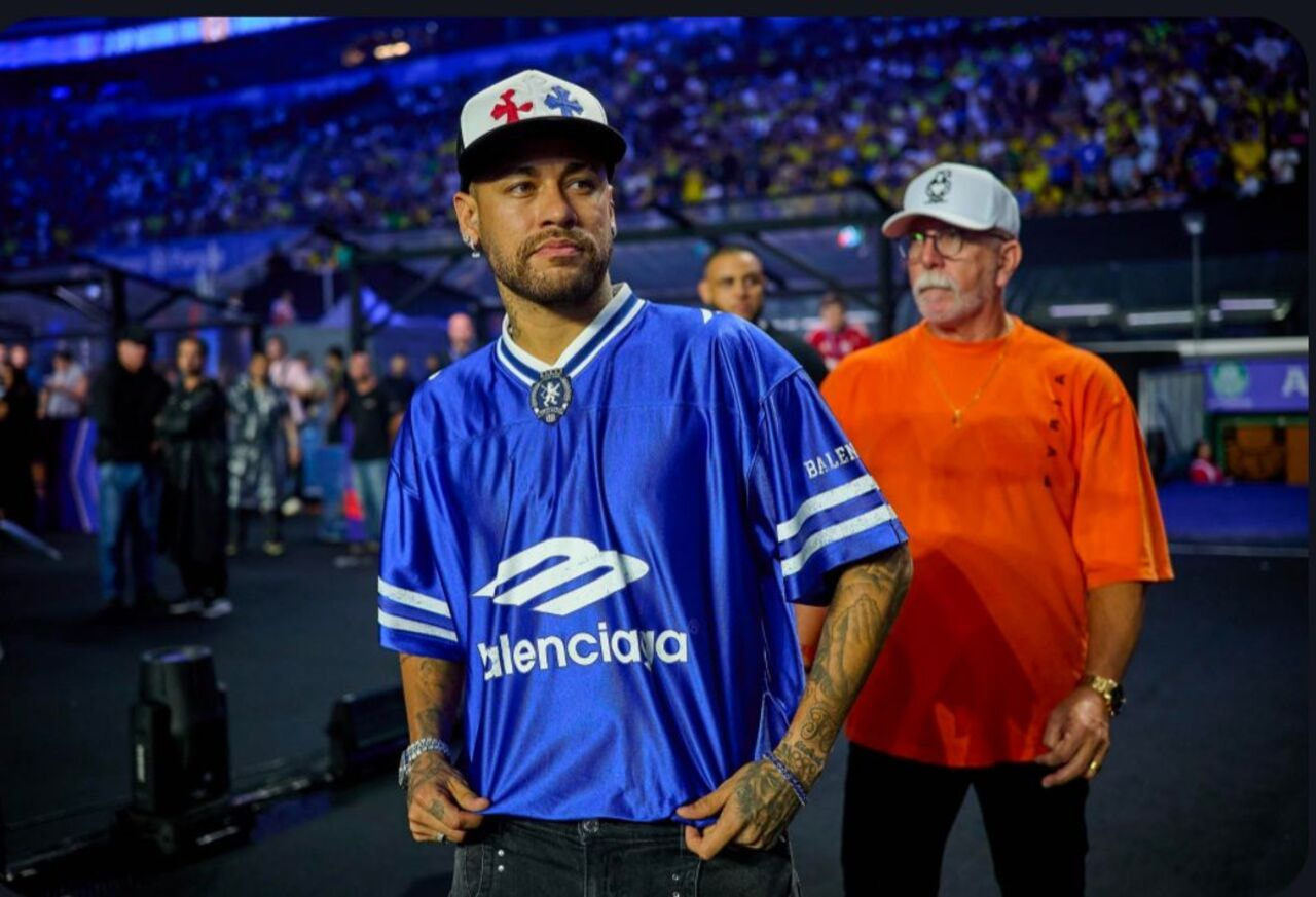 Imagem da noticia "Acabando com o espetáculo": Neymar reage a cartão em clássico e mira regra da CBF