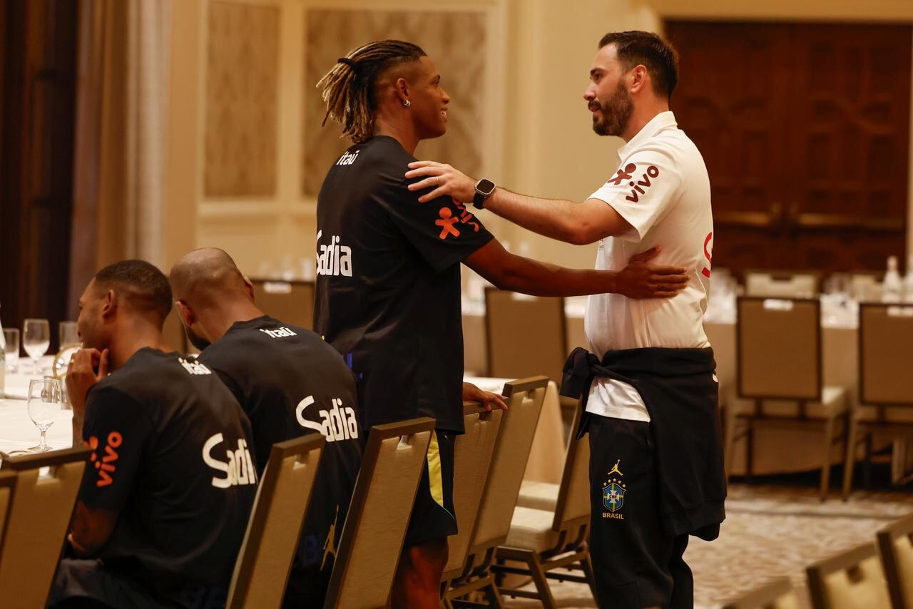 Imagem da noticia Danilo comenta retorno à seleção e reencontro com "Ancelottinho"