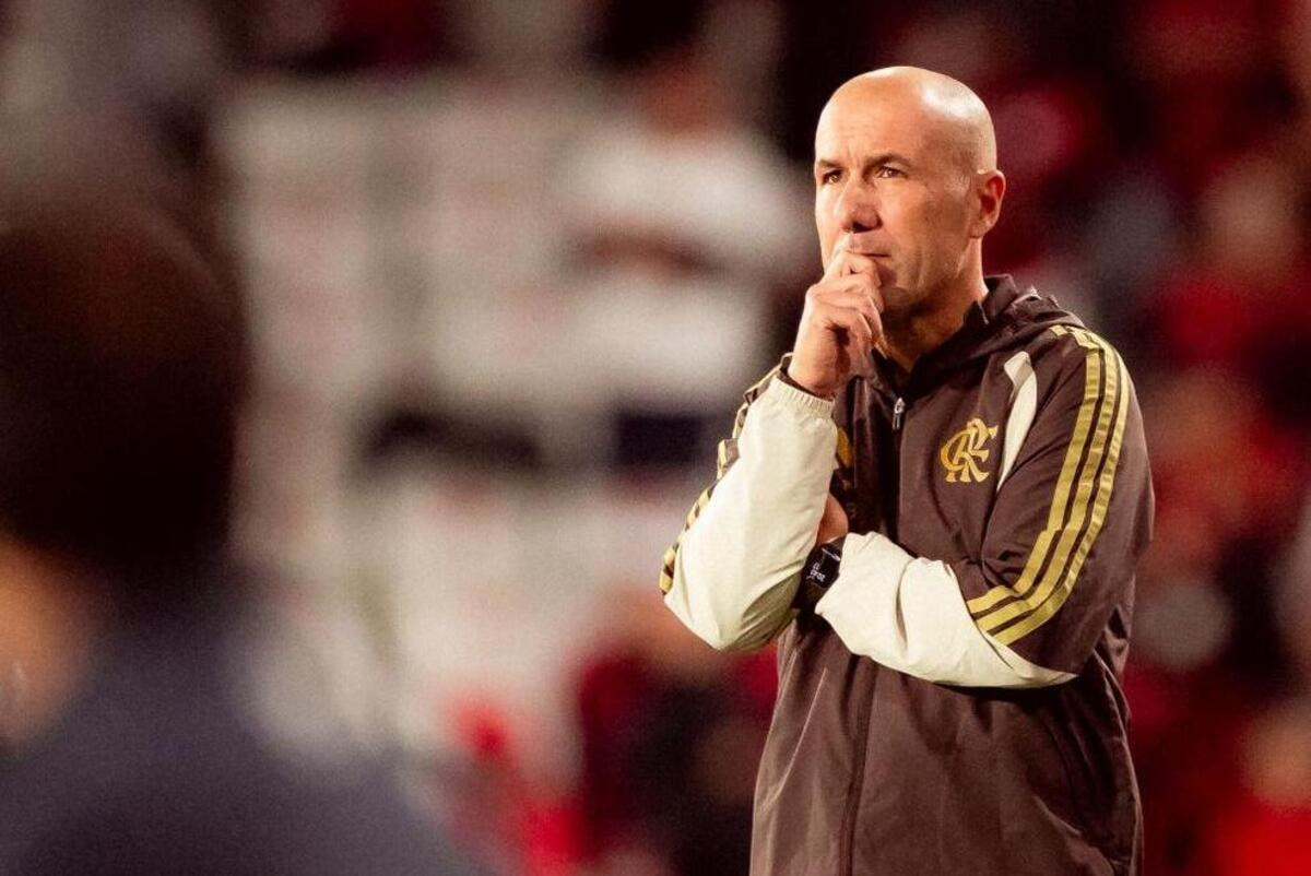Imagem da noticia Jardim vê o empate como bom resultado e analisa falha de Rossi