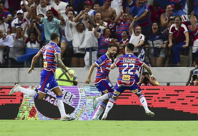 Imagem da noticia Histórico! Fortaleza vence o Corinthians e está na final da Sul-Americana