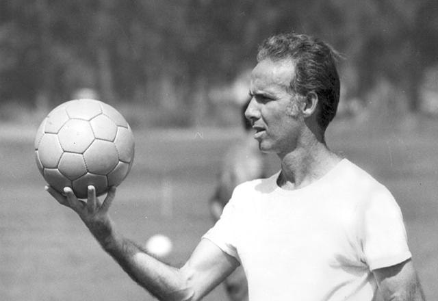Imagem da noticia Veja 13 motivos por que Zagallo é eterno