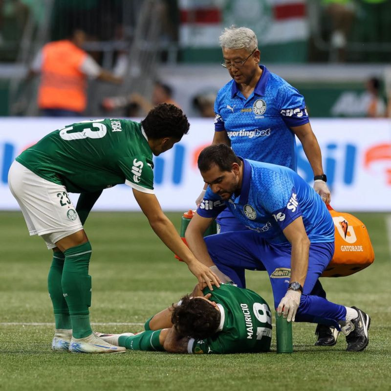 Imagem da noticia Abel Ferreira revela tempo de recuperação do meio-campista Mauricio