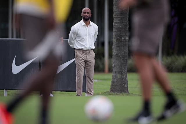 Soldado diz que CT do Corinthians é ''blindado'' e minimiza turbulências políticas Soldado diz que CT do Corinthians é ''blindado'' e minimiza turbulências políticas