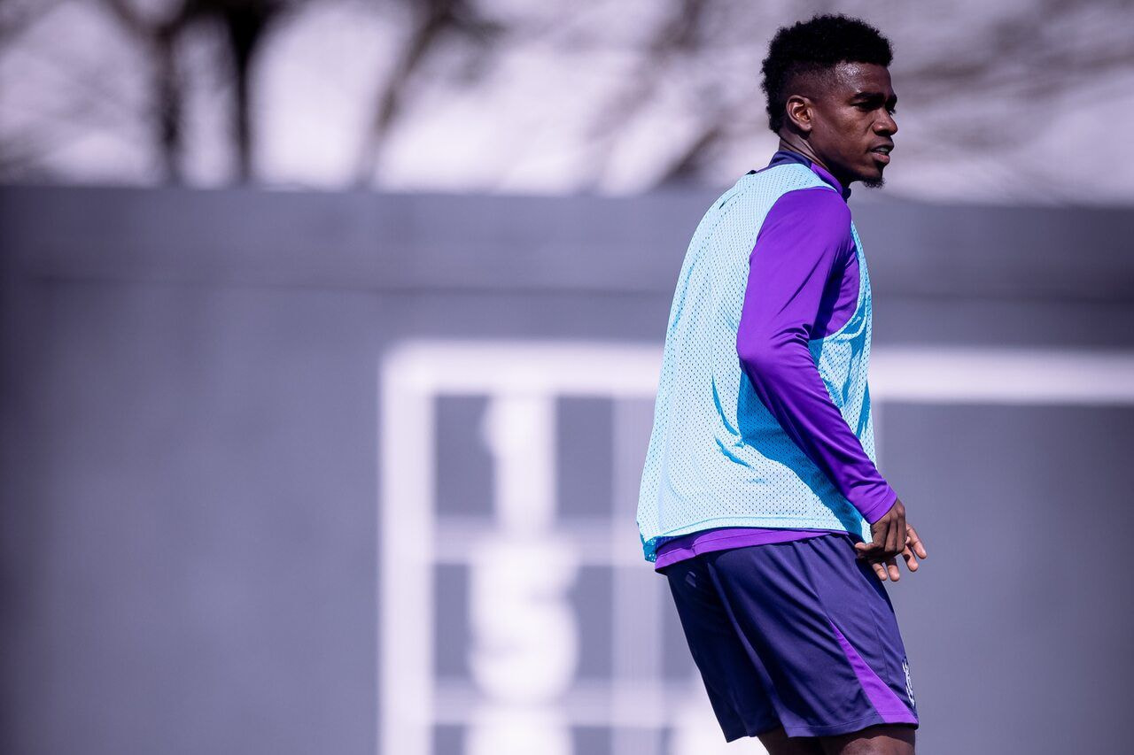 Imagem da noticia Corinthians prepara nova proposta ao Santos Laguna para encerrar transfer ban