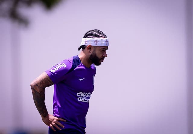 Corinthians finaliza preparação e mantém mistério sobre Memphis, Hugo Souza e Maycon Corinthians finaliza preparação e mantém mistério sobre Memphis, Hugo Souza e Maycon