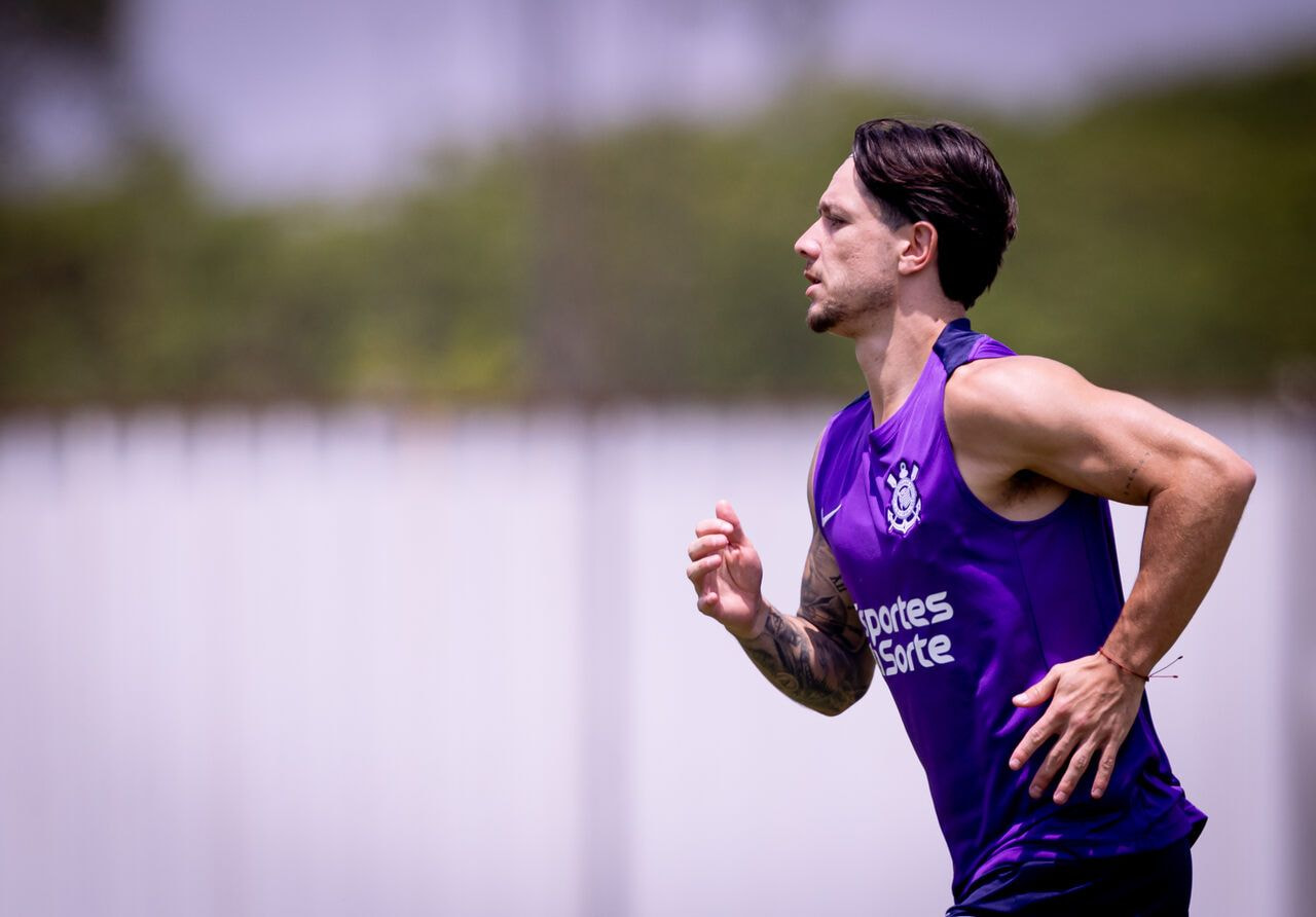 Imagem da noticia Garro faz cirurgia no punho e Corinthians planeja retorno na Supercopa