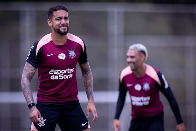 Corinthians pode ganhar três reforços para clássico com o Santos Corinthians pode ganhar três reforços para clássico com o Santos