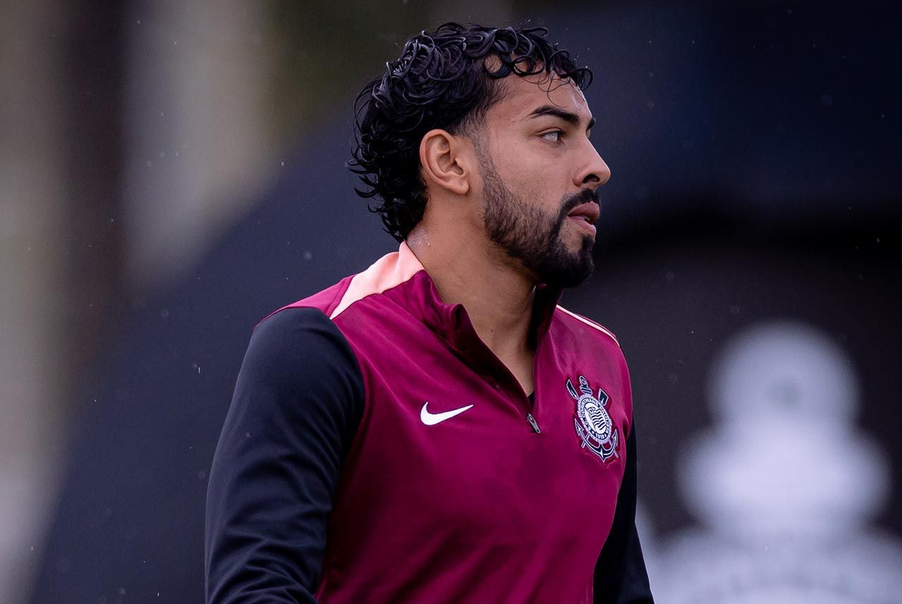 Imagem da noticia Matheus Bidu vira dúvida no Corinthians para jogo na Libertadores