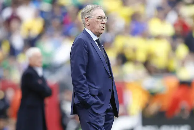 Ancelotti se diz "satisfeito" e faz elogios a Vini Jr. após derrota da seleção Ancelotti se diz "satisfeito" e faz elogios a Vini Jr. após derrota da seleção