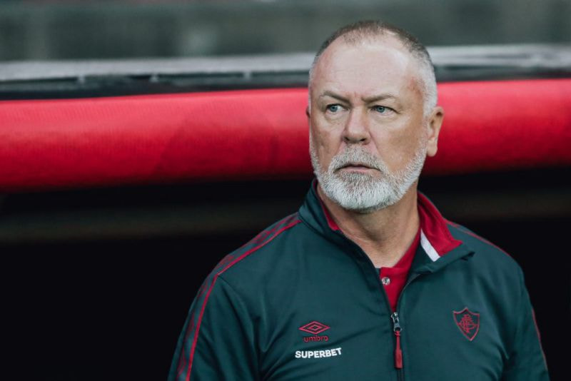 Imagem da noticia Mano Menezes analisa momento do Fluminense no Brasileirão: "Nem todos estão preparados"
