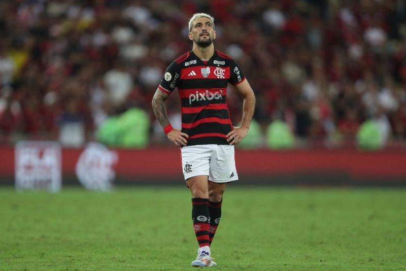 Imagem da noticia Arrascaeta tem lesão confirmada e é desfalque para o jogo contra o Bolívar