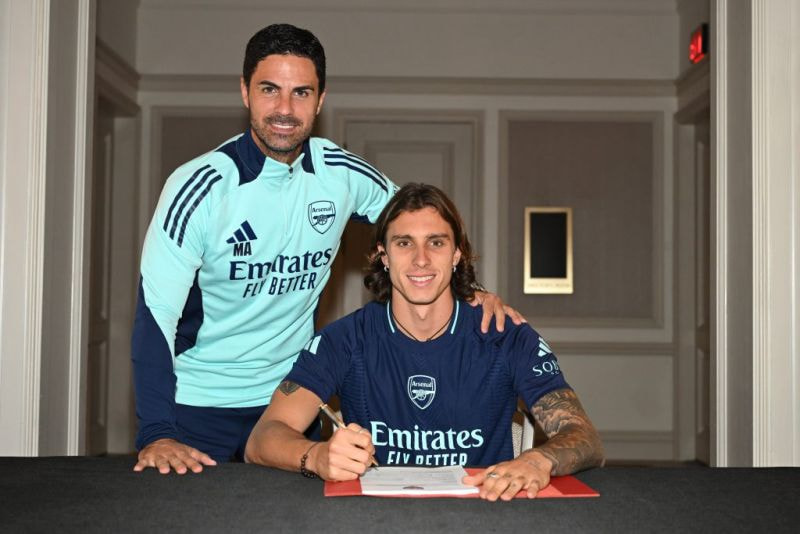 Imagem da noticia Arsenal anuncia a contratação do zagueiro italiano Calafiori, destaque do Bologna na última Série A