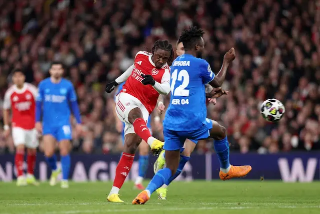 Arsenal perde Eze por lesão em fase decisiva da temporada Arsenal perde Eze por lesão em fase decisiva da temporada