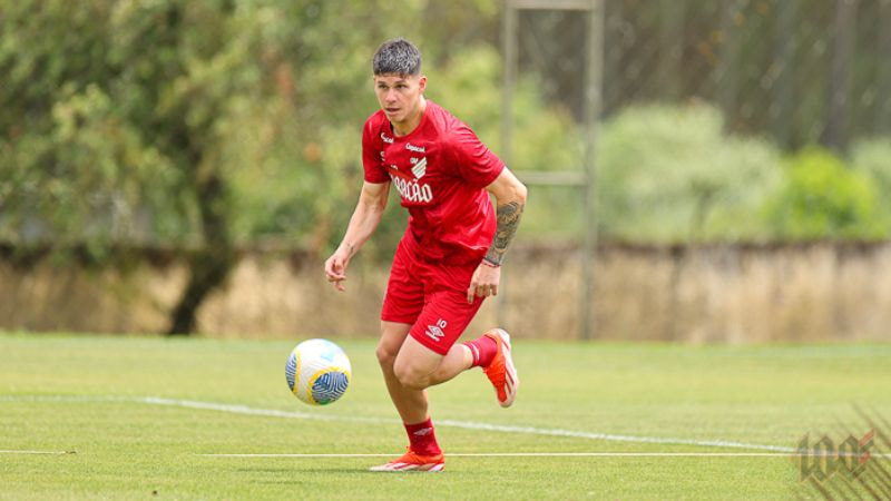 Imagem da noticia Athletico finaliza preparação para encarar o Atlético-GO