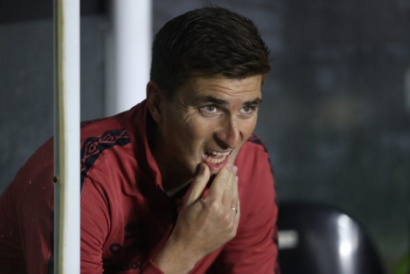 Imagem da noticia Athletico-PR demite Martín Varini após empate contra o Criciúma